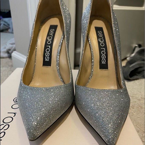 Sergio Rossi Godiva Pumps - Picture 4 of 9